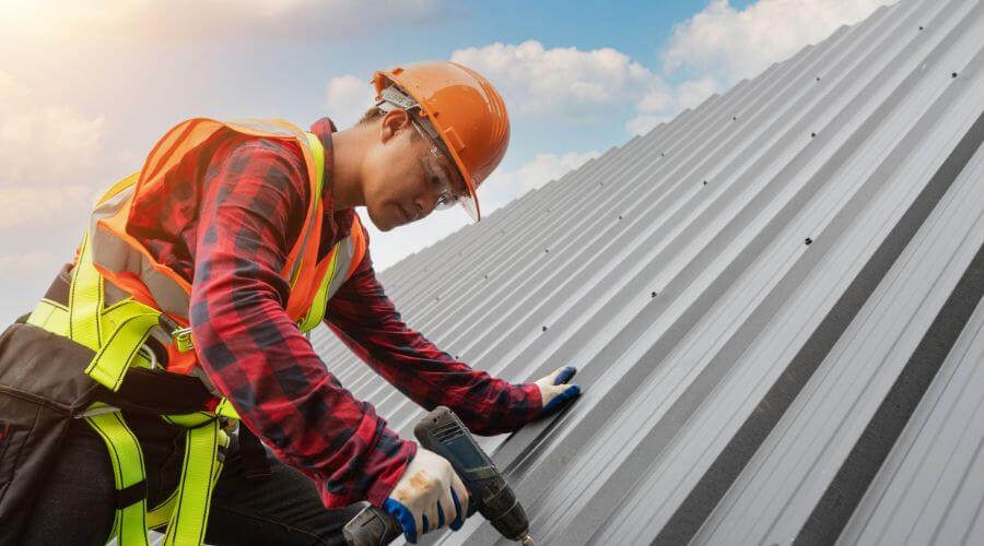 Expert new roof installation services in Wolf, WY